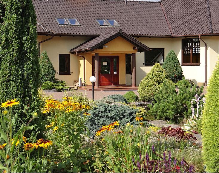 Hotel Diadem Jerzmionki Exterior foto
